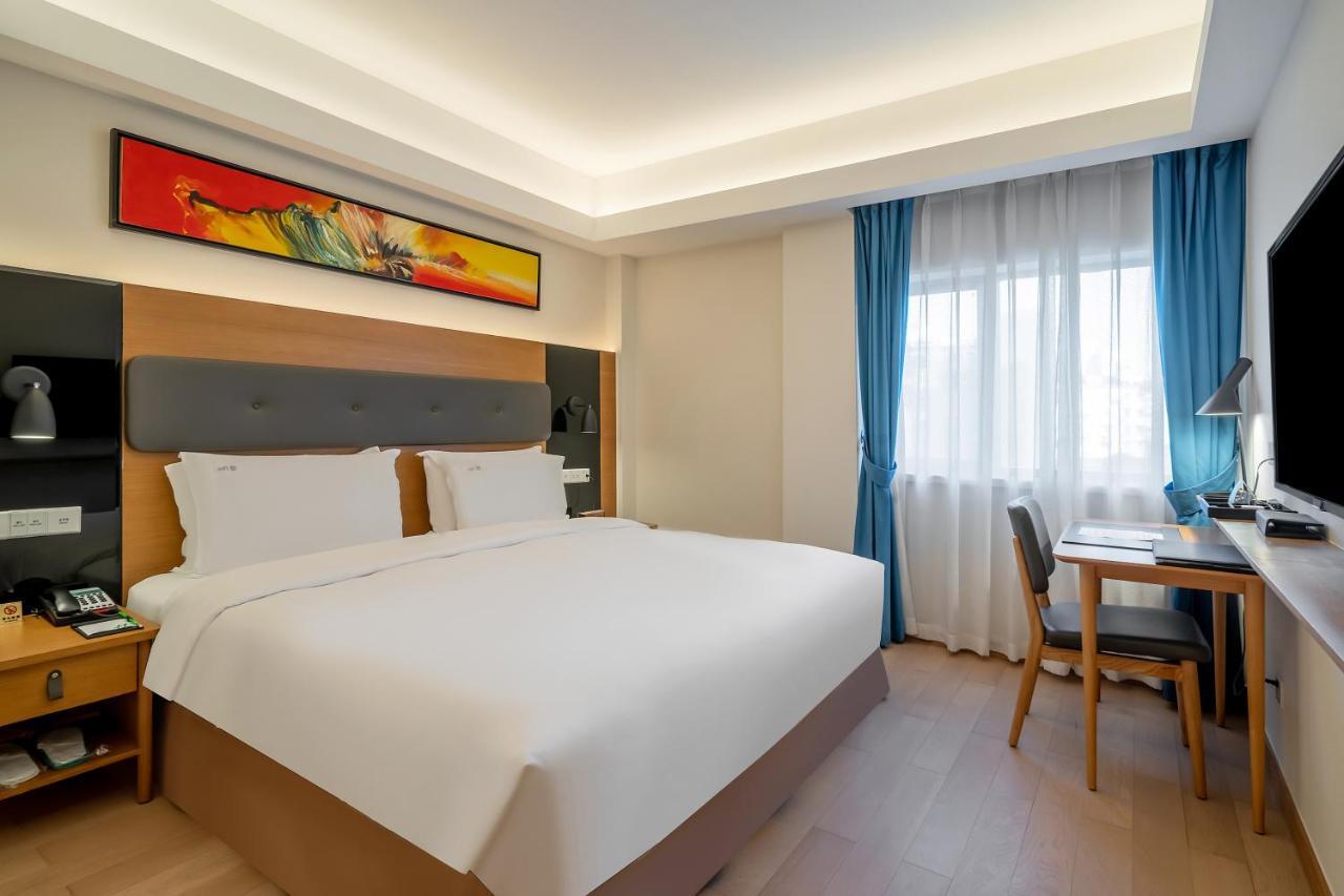 Holiday Inn Shanghai Hongqiao Central By Ihg Екстериор снимка